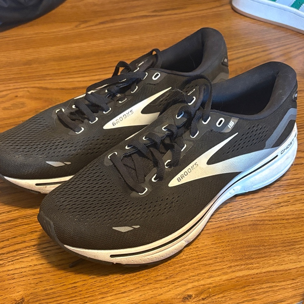 Brooks Black and White Athletic Sneakers